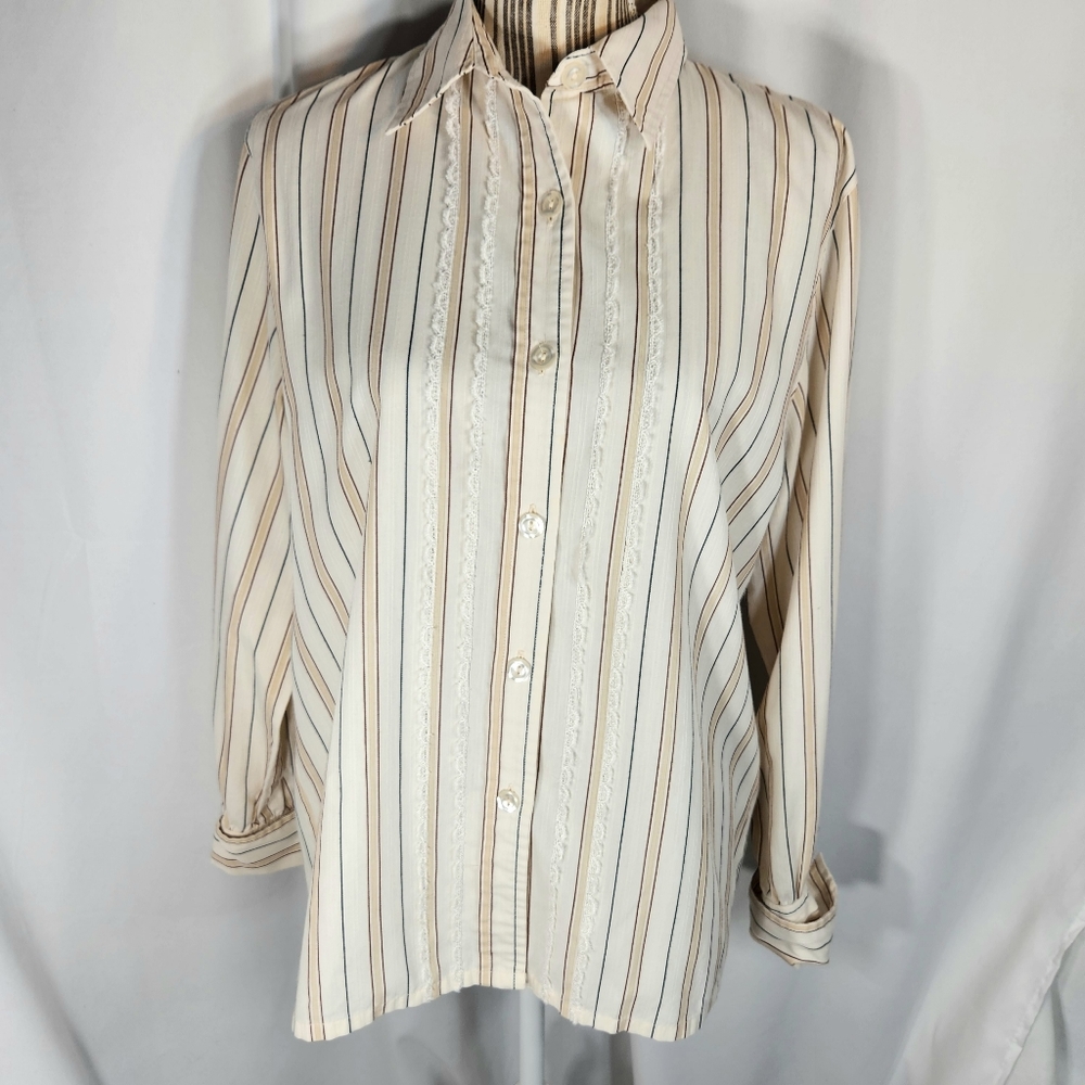 Russ Off-White w/ Stripes & Lace Button Down Top Size 10